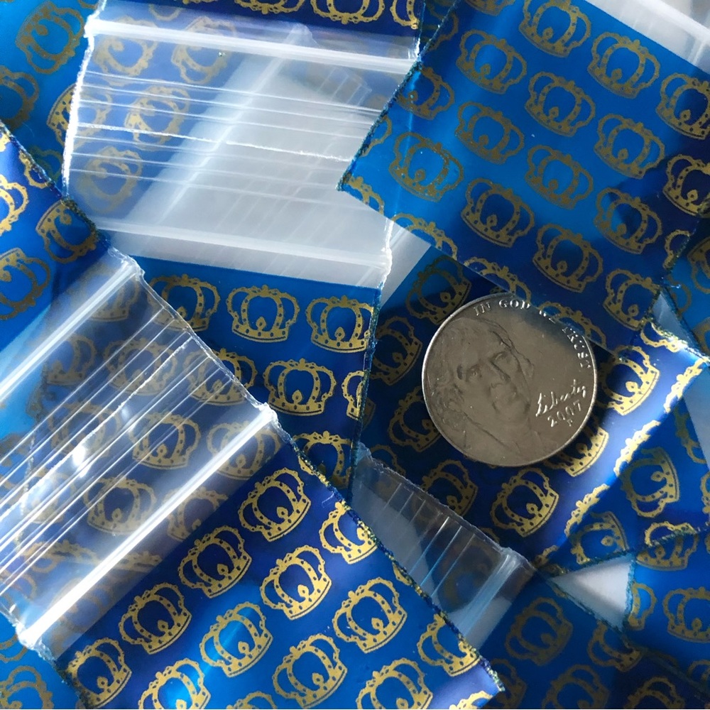 Gold Crown Design Apple Brand 200 Baggies